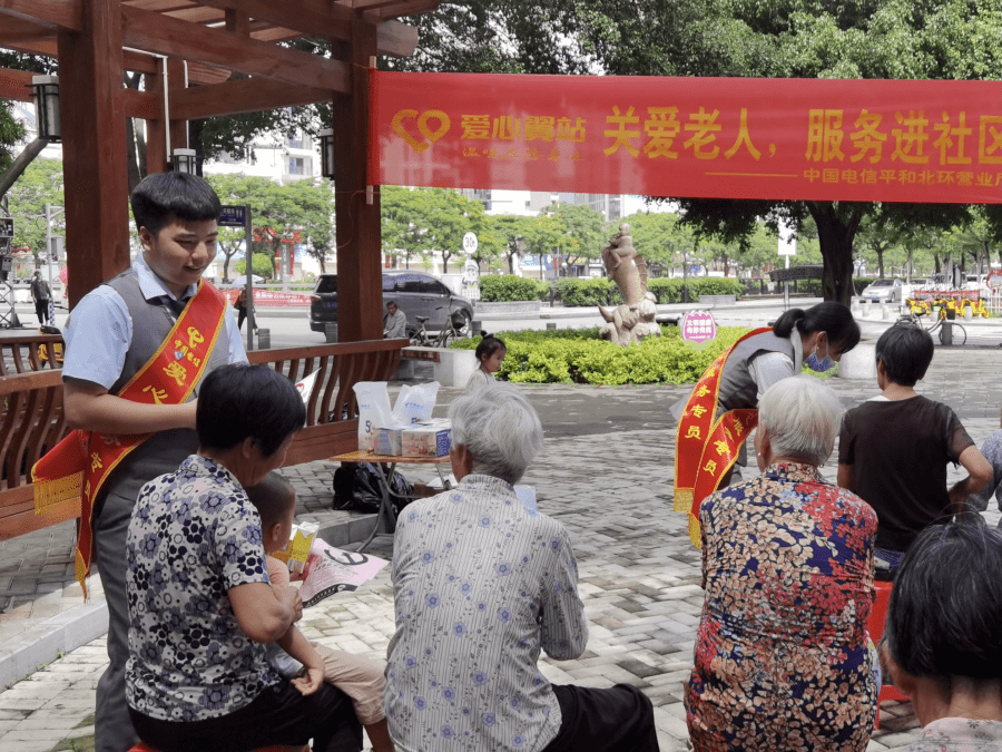 甘家巷社区居委会领导团队全新亮相，未来展望与展望